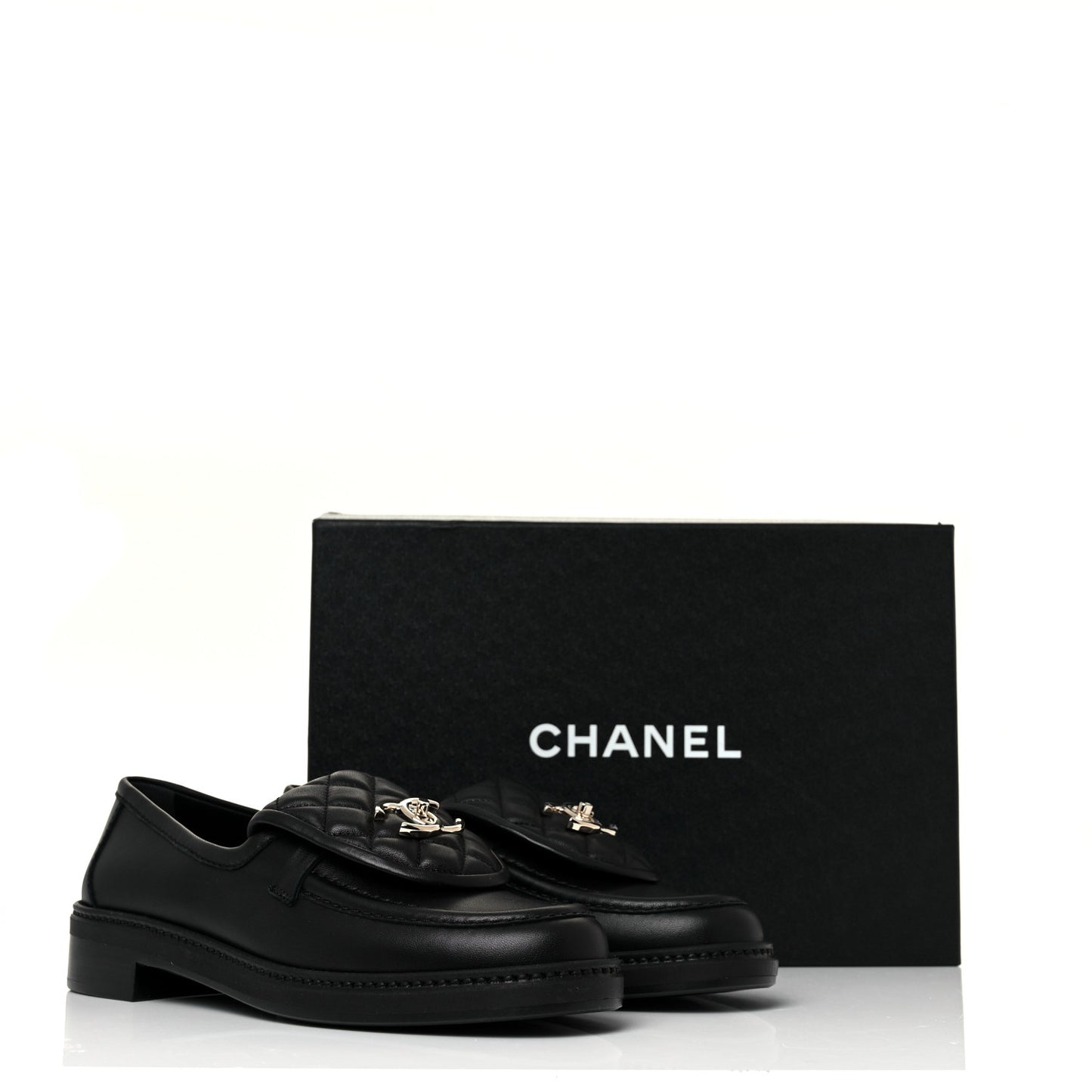 Lambskin Quilted CC Turnlock Loafers 37.5 Black
