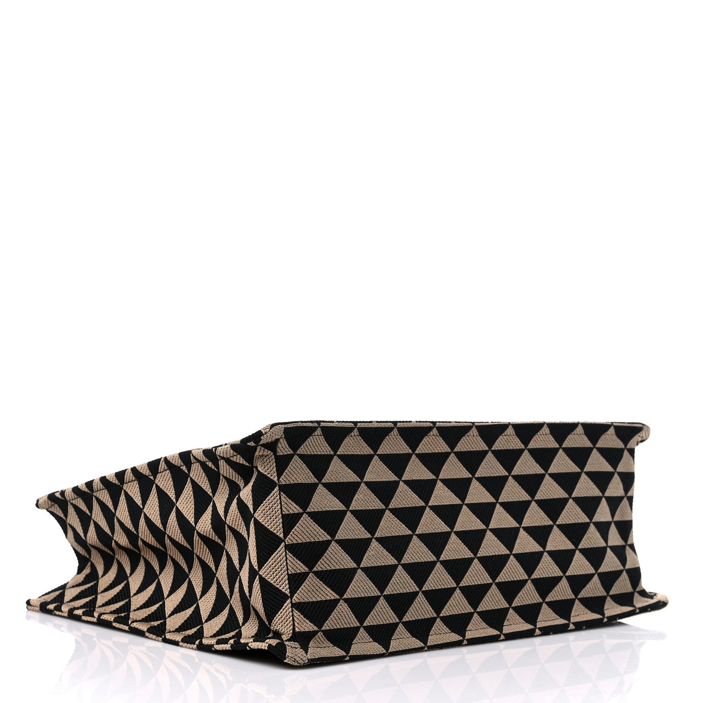 Jacquard Saffiano Triangolo Symbole Embroidered Large Tote Black Corda