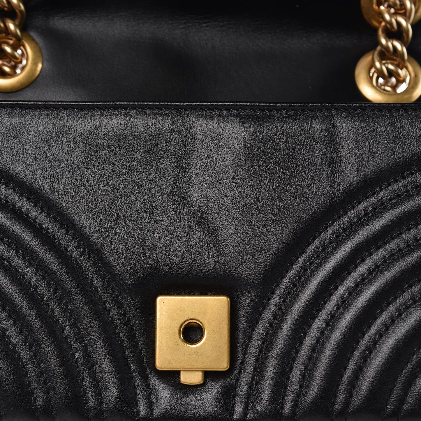 Calfskin Matelasse Mini GG Marmont Shoulder Bag Black