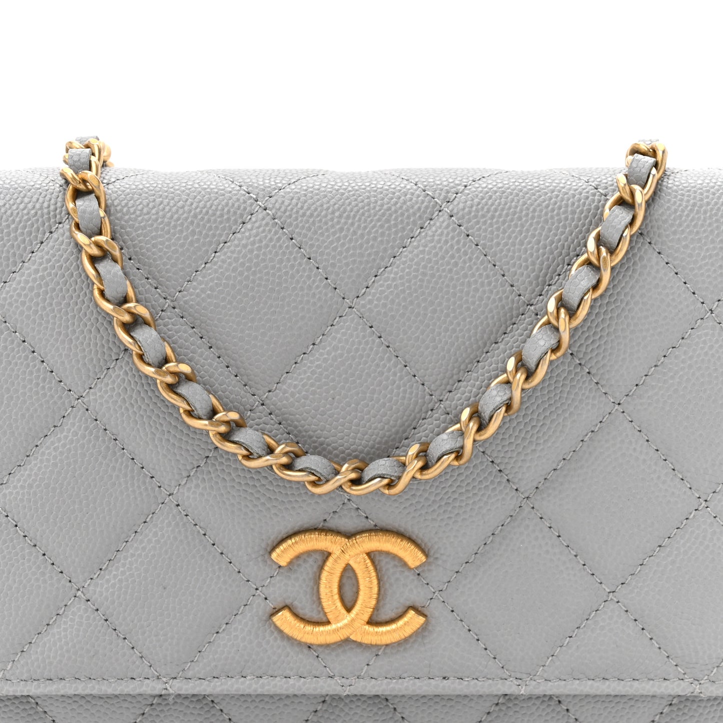 Caviar Quilted Textured CC Wallet On Chain WOC Grey