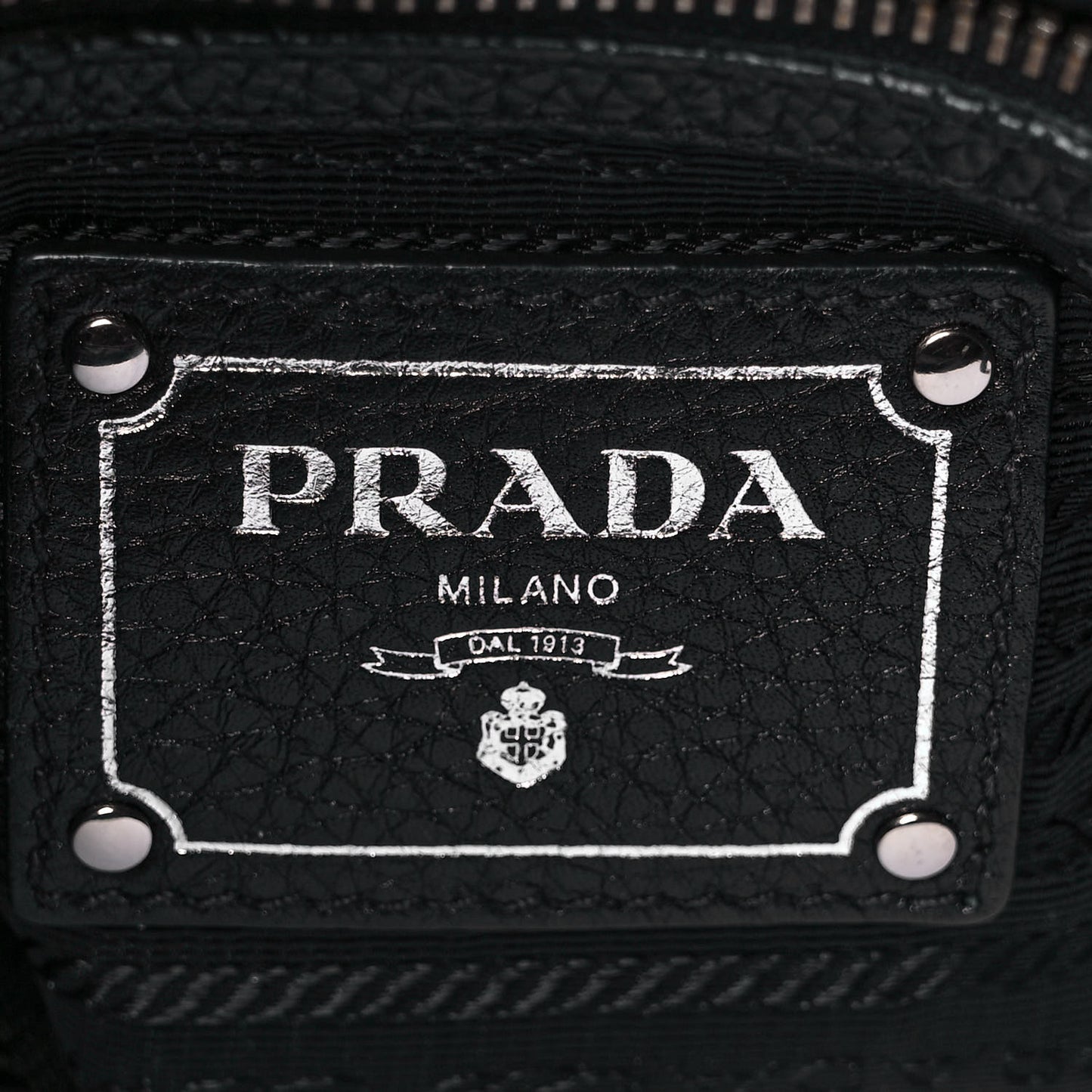 Vitello Daino Shopping Tote Black