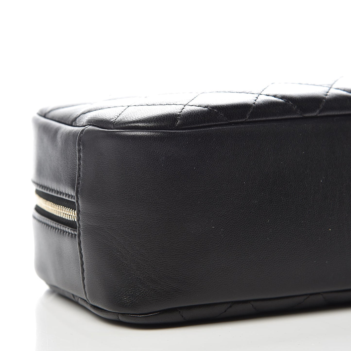 Lambskin Quilted Medium Curvy Pouch Cosmetic Case Black