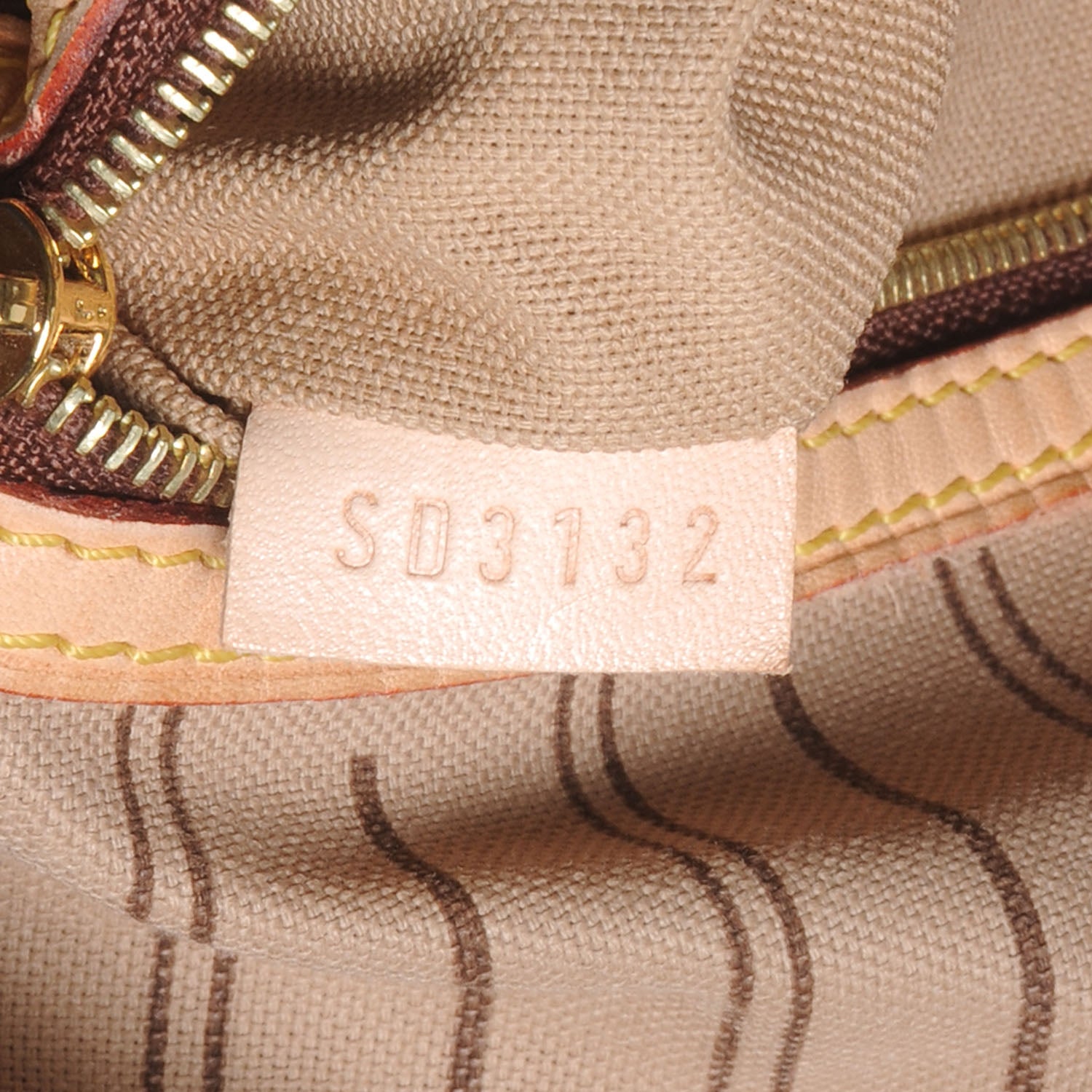 Louis Vuitton Monogram Delightful GM 7 of 7