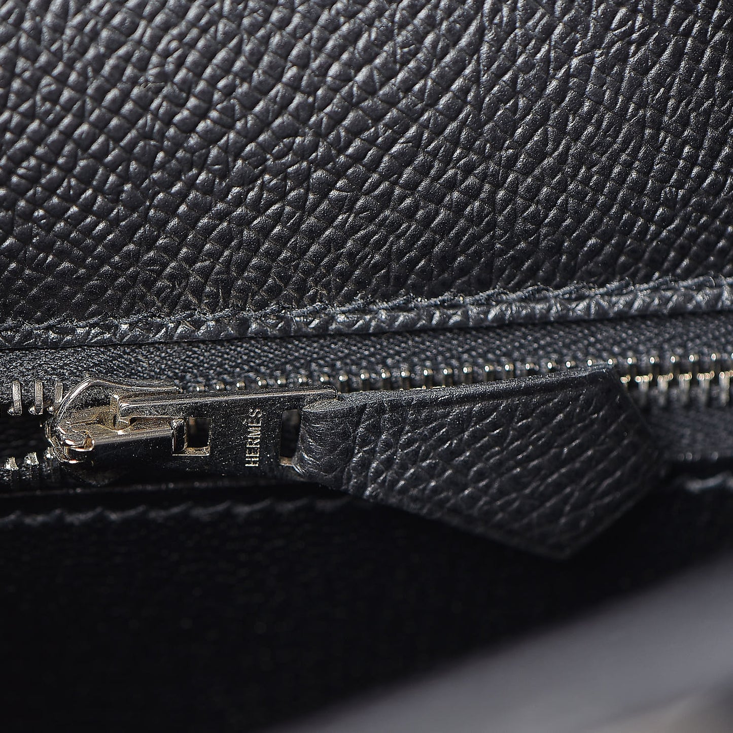 Epsom Kelly Sellier 28 Black