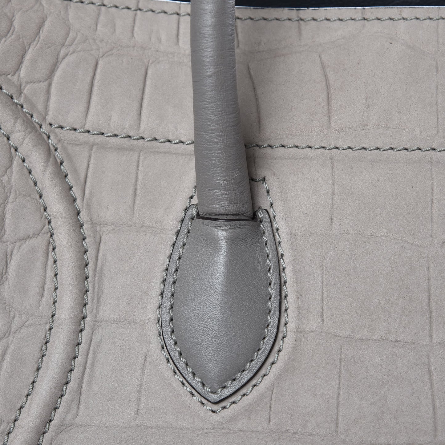 Crocodile Embossed Nubuck Medium Phantom Luggage Grey