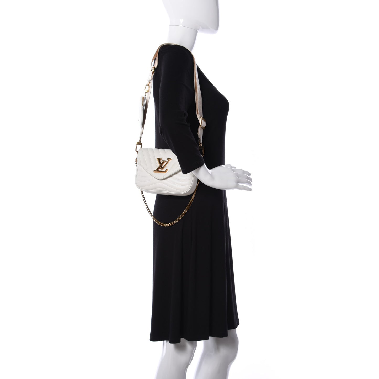 Calfskin New Wave Multi Pochette Snow