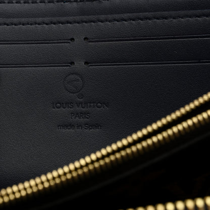 Louis Vuitton Vernis Miroir Clemence Wallet Blue 7 of 10