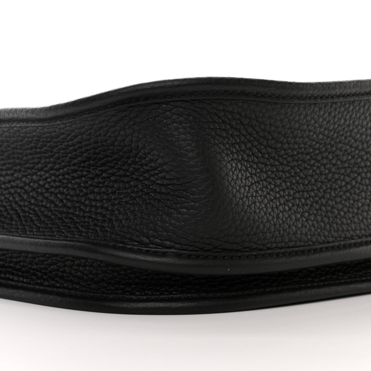 Taurillon Clemence Evelyne III PM Black