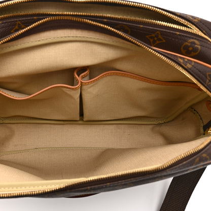 Louis Vuitton Monogram Reporter GM 6 of 11
