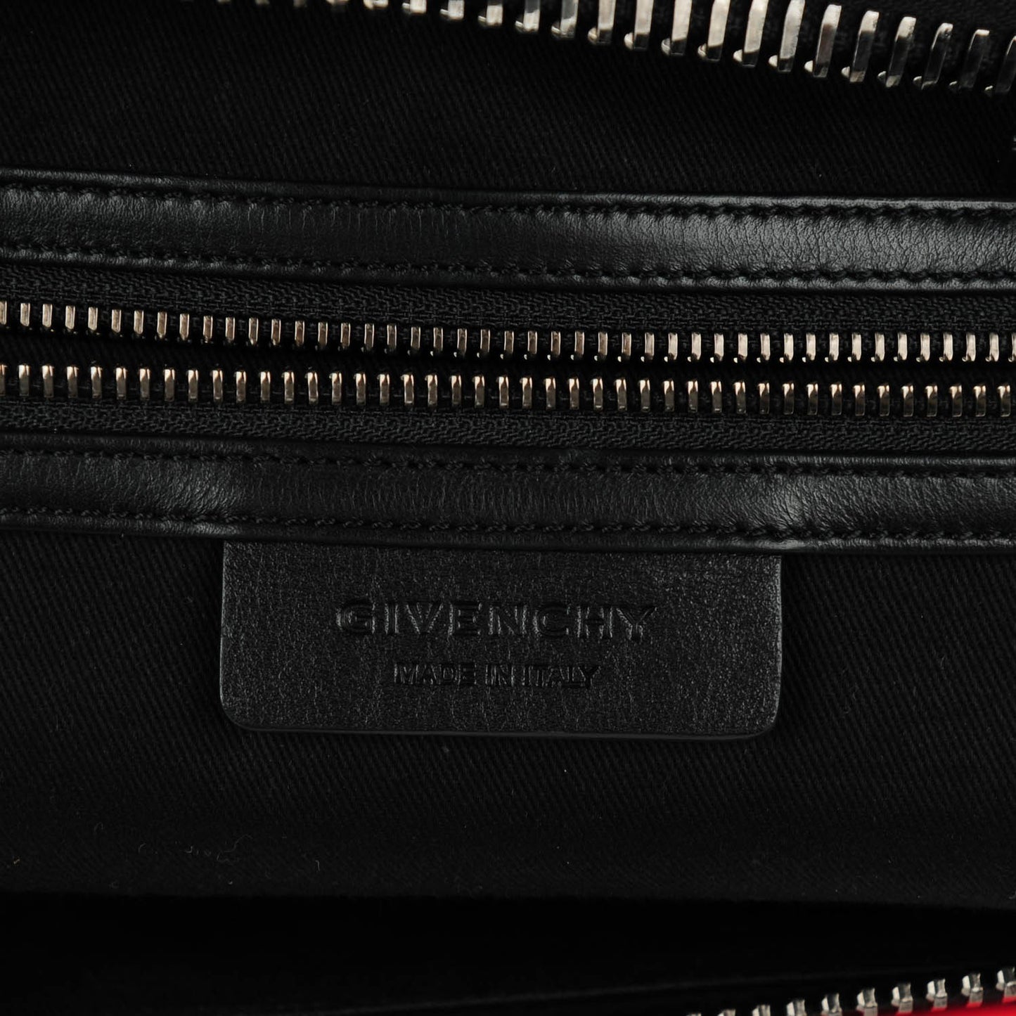 Smooth Calfskin Star Embossed Medium Antigona Black Red