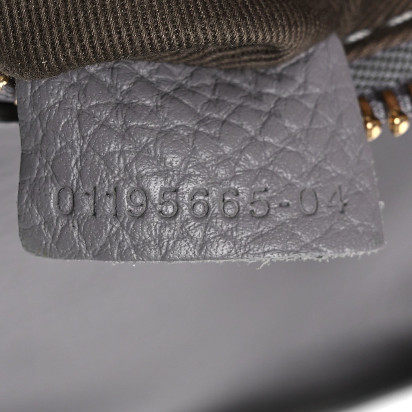 Calfskin Medium Marcie Saddle Shoulder Bag Cashmere Grey