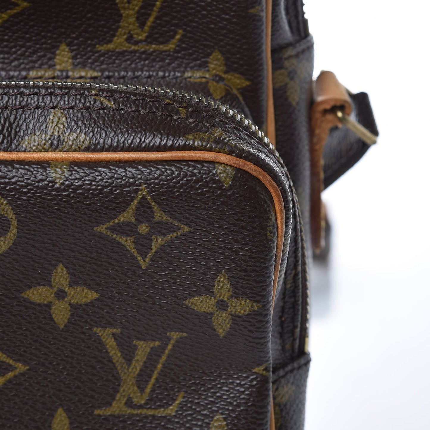 Monogram Amazone