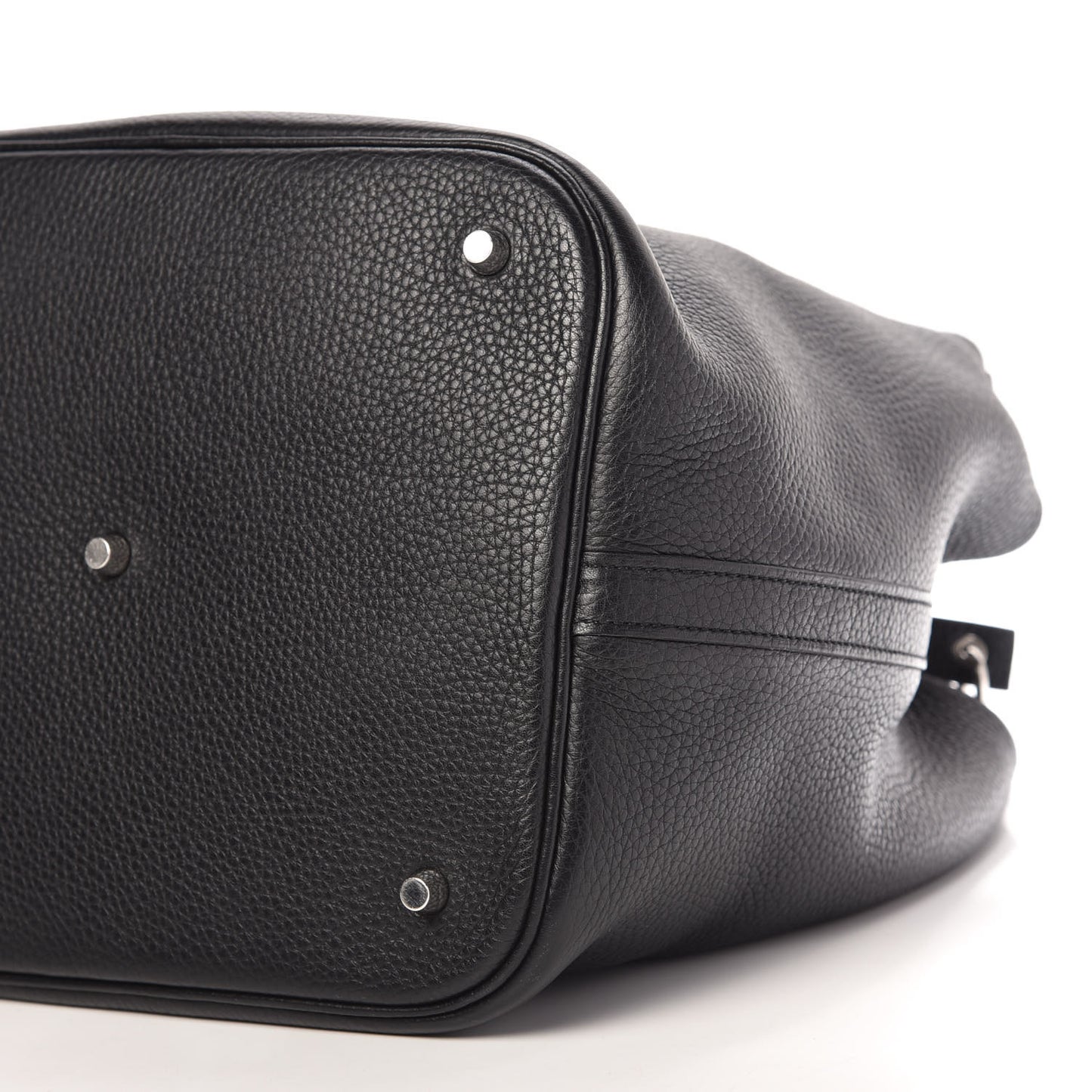 Taurillon Clemence Picotin Lock 26 GM Black