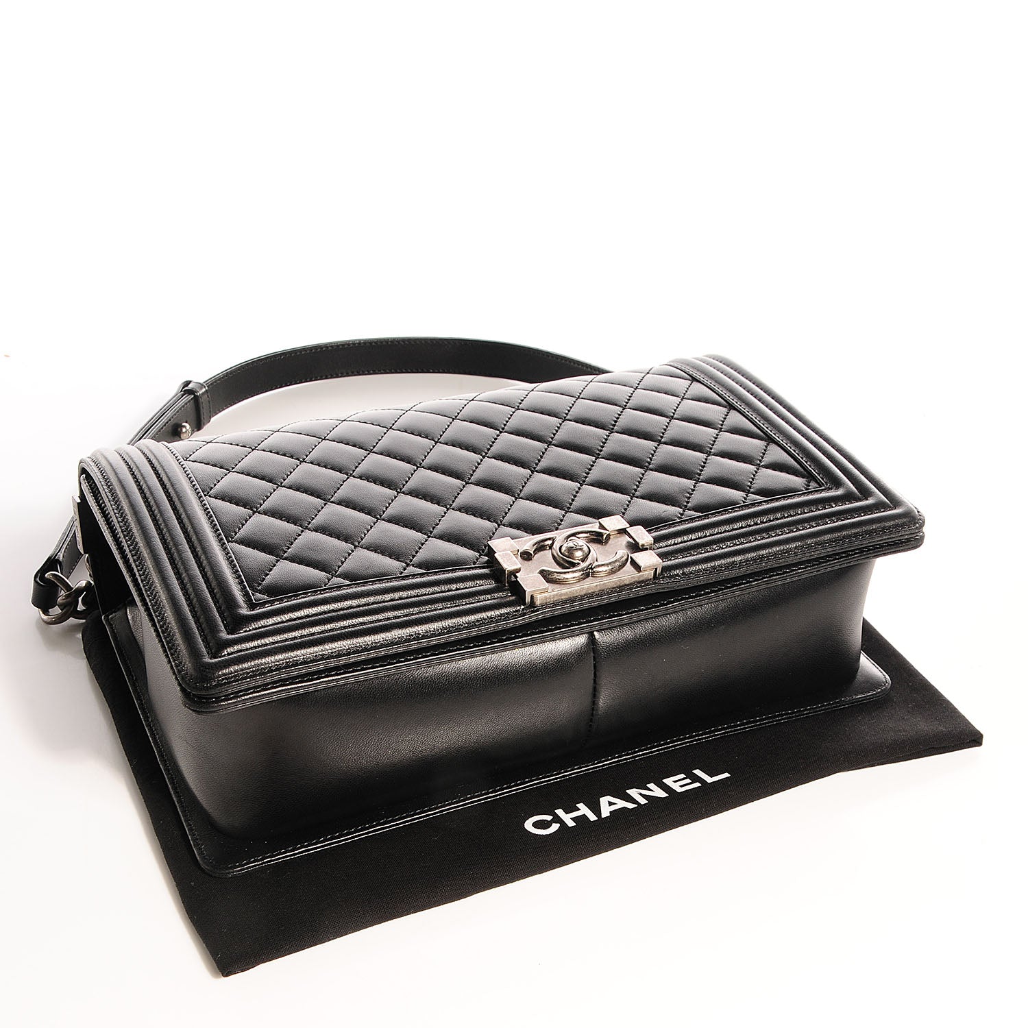 Chanel Lambskin Quilted New Medium Boy Flap Black 4 of 8