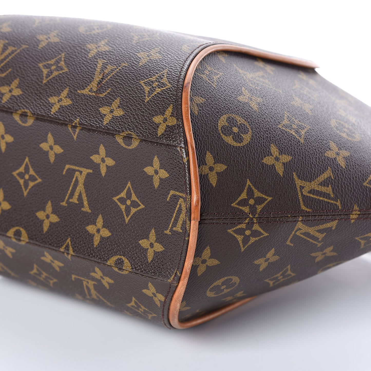 Monogram Ellipse MM