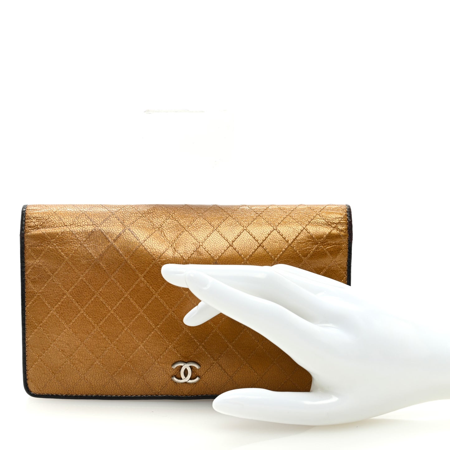 Metallic Calfskin Diamond Stitched Flap Wallet Gold