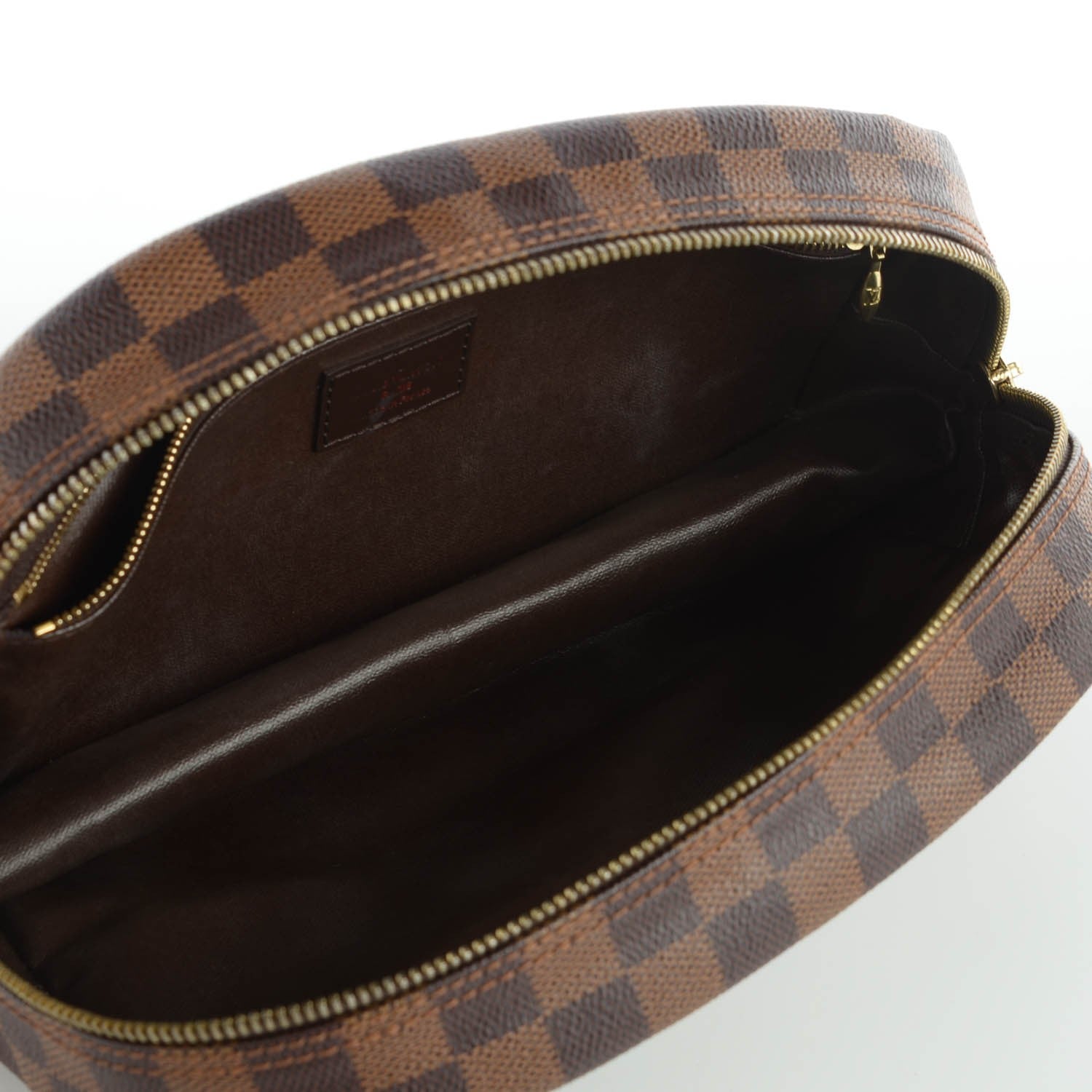 Louis Vuitton Damier Ebene Toiletry Bag 25 5 of 7