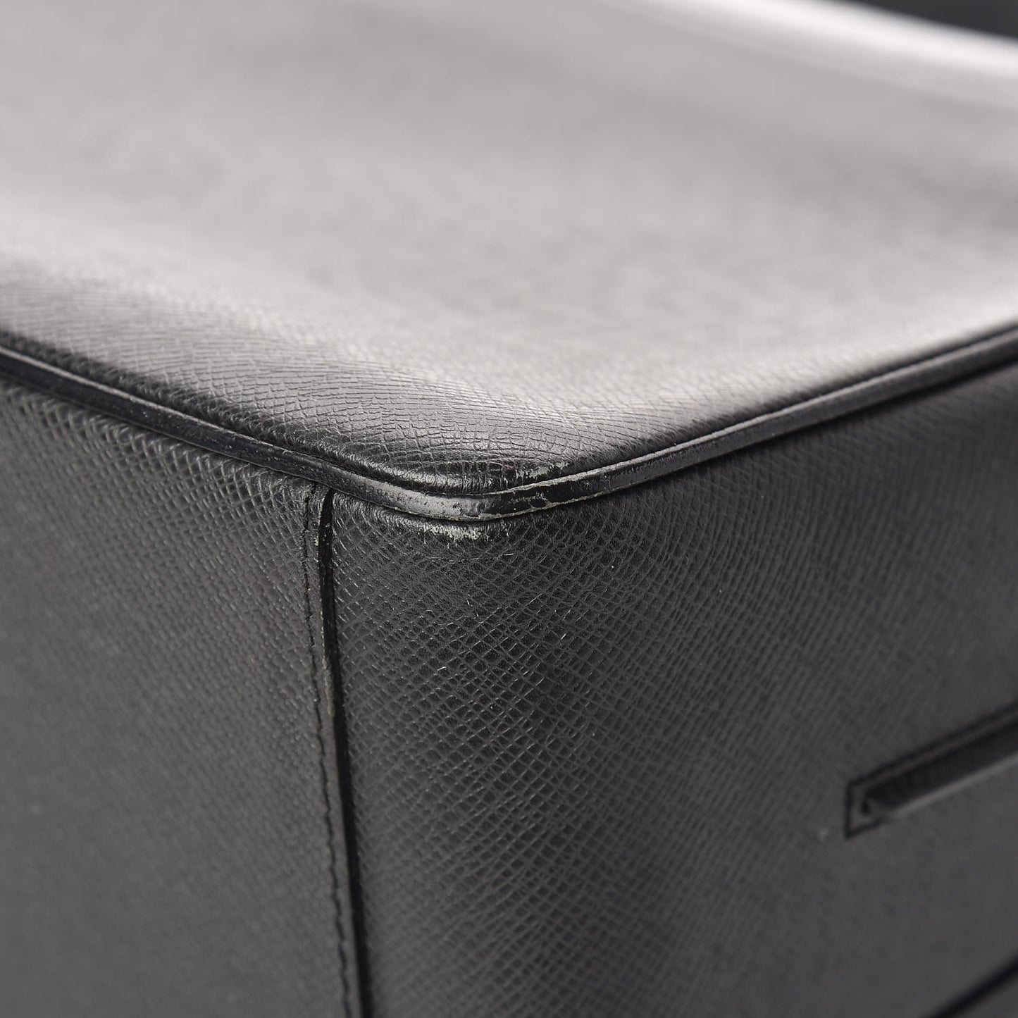 Taiga Roman MM Messenger Black
