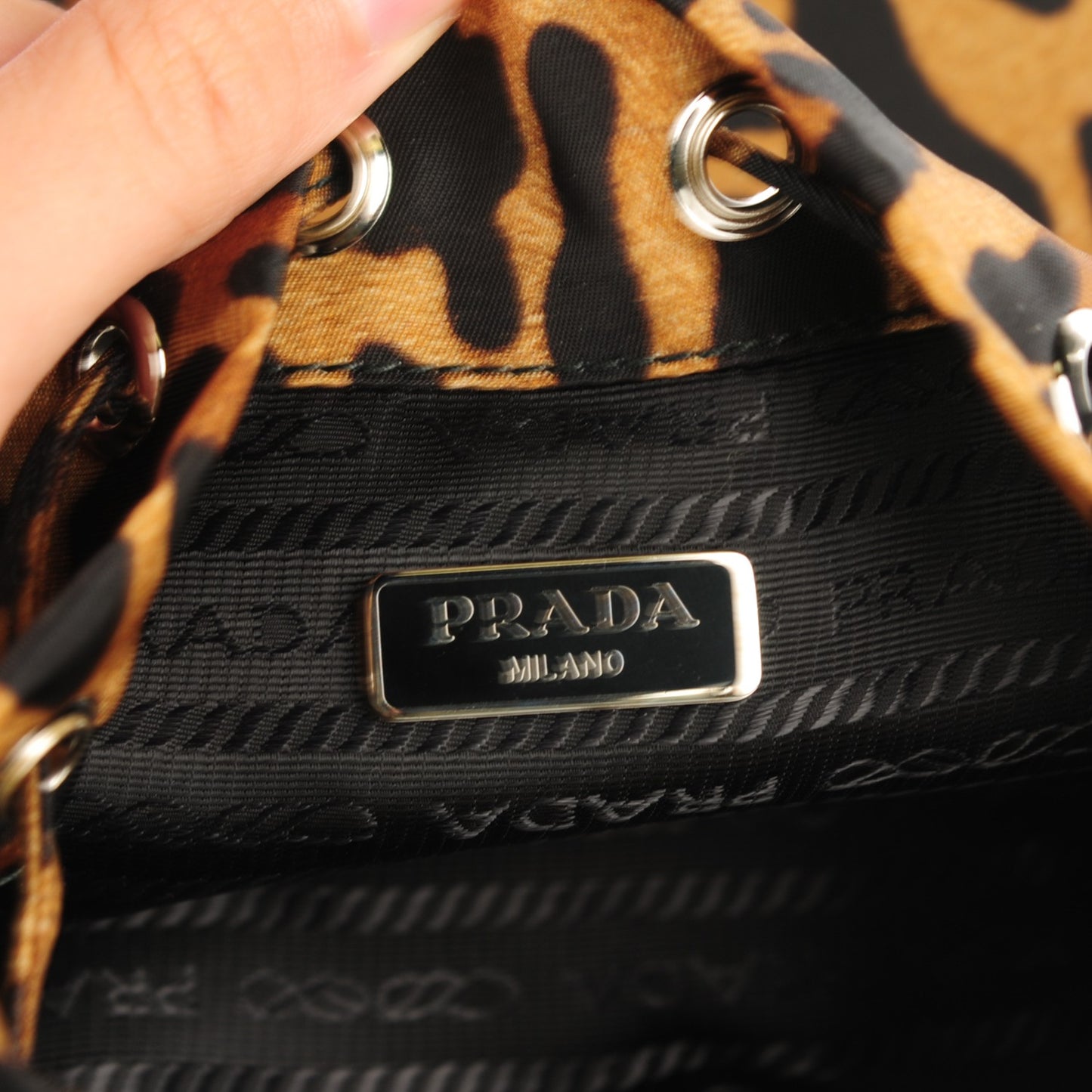 Tessuto Nylon Leopard Print Mini Bucket Bag Miele