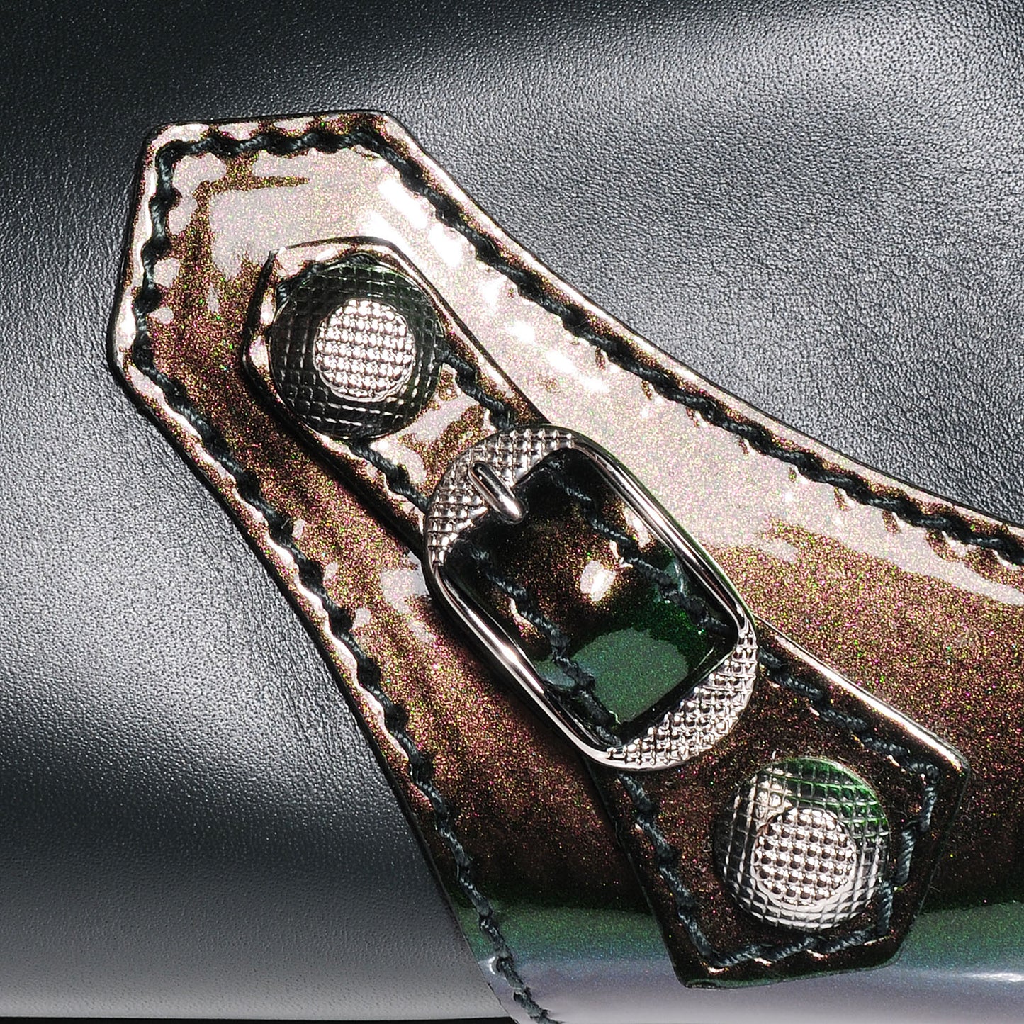 Smooth Calfskin Metallic Patent Giant 12 Silver Hardware City Vert Poker Fonce