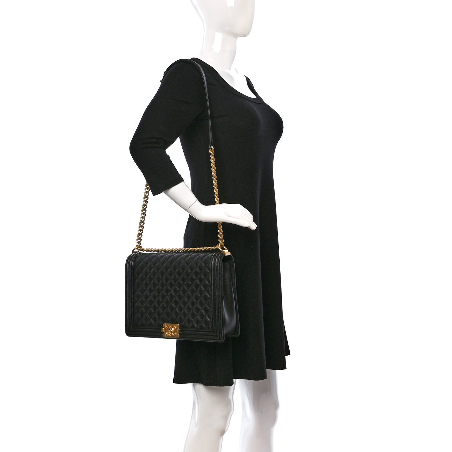 Caviar Quilted Large Boy Flap Black
