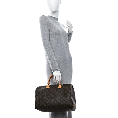 Louis Vuitton Monogram Speedy 30 2 of 10