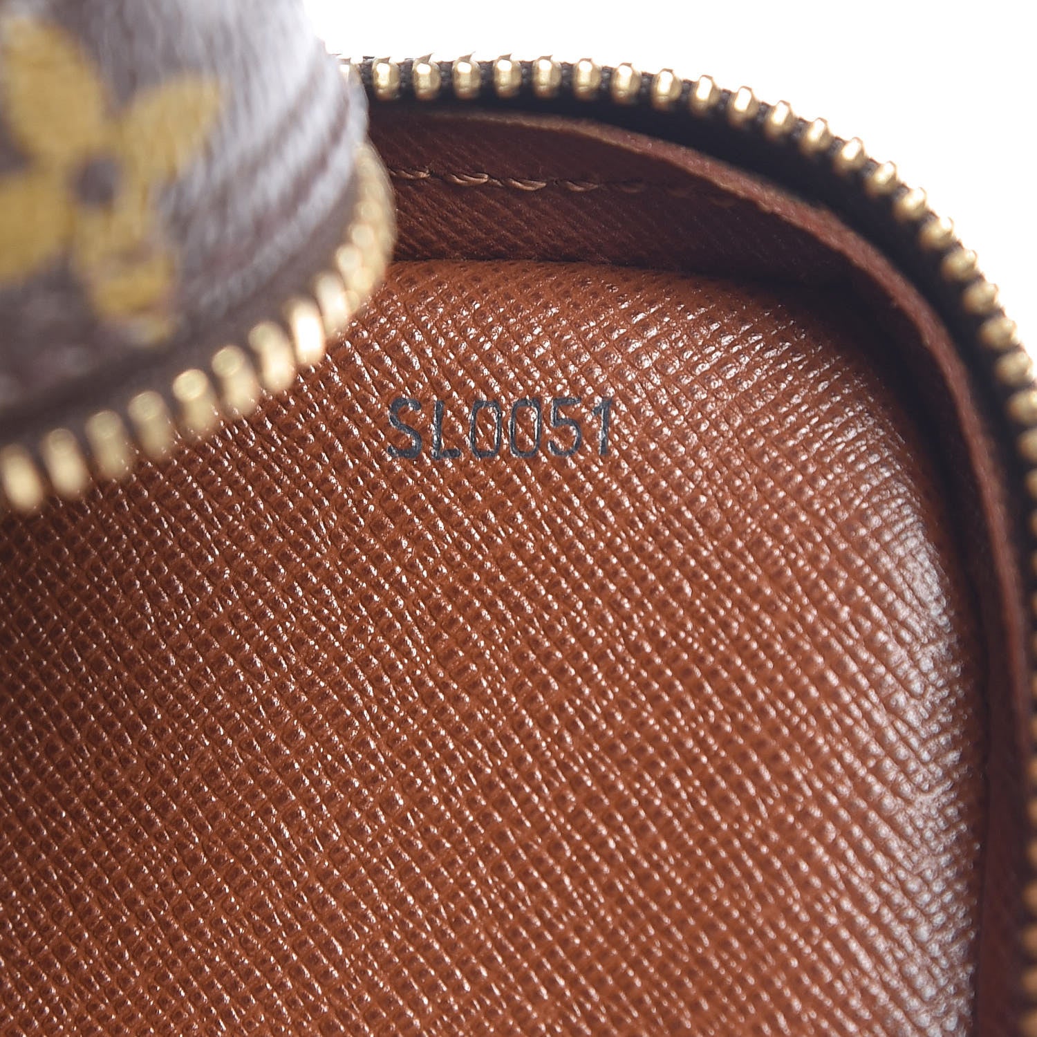 Louis Vuitton Monogram Danube 21 7 of 21