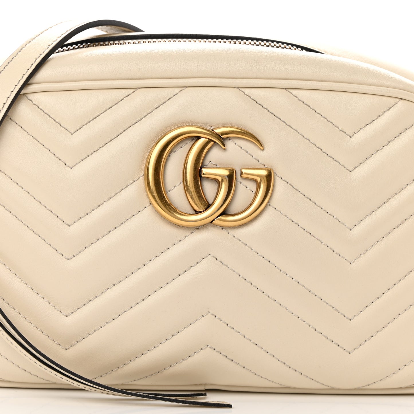 Calfskin Matelasse Small GG Marmont Chain Shoulder Bag White