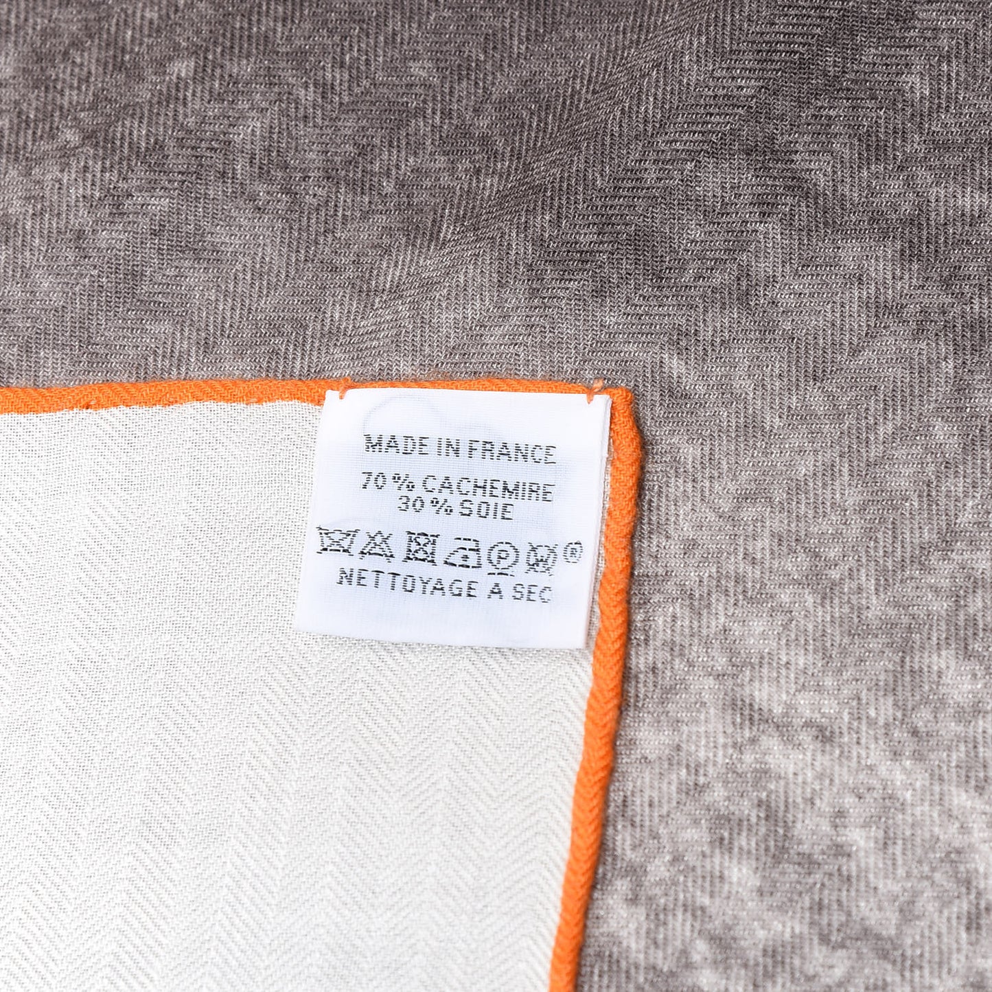 Cashmere Silk Une Rose Pour Alma Shawl 140 White Sepia Orange
