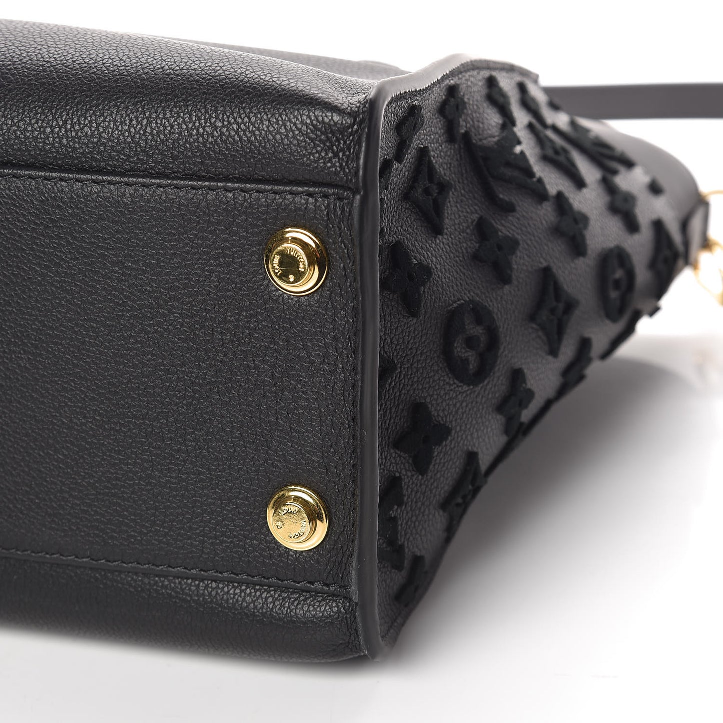 Calfskin Monogram Tufting On My Side Black