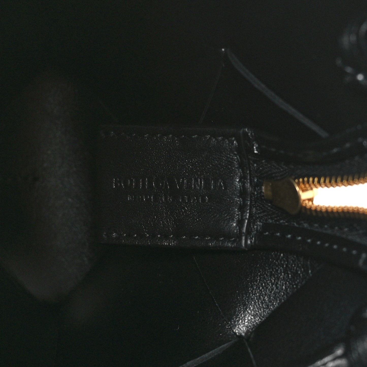 Lambskin Maxi Intrecciato Small Cassette Camera Bag Black