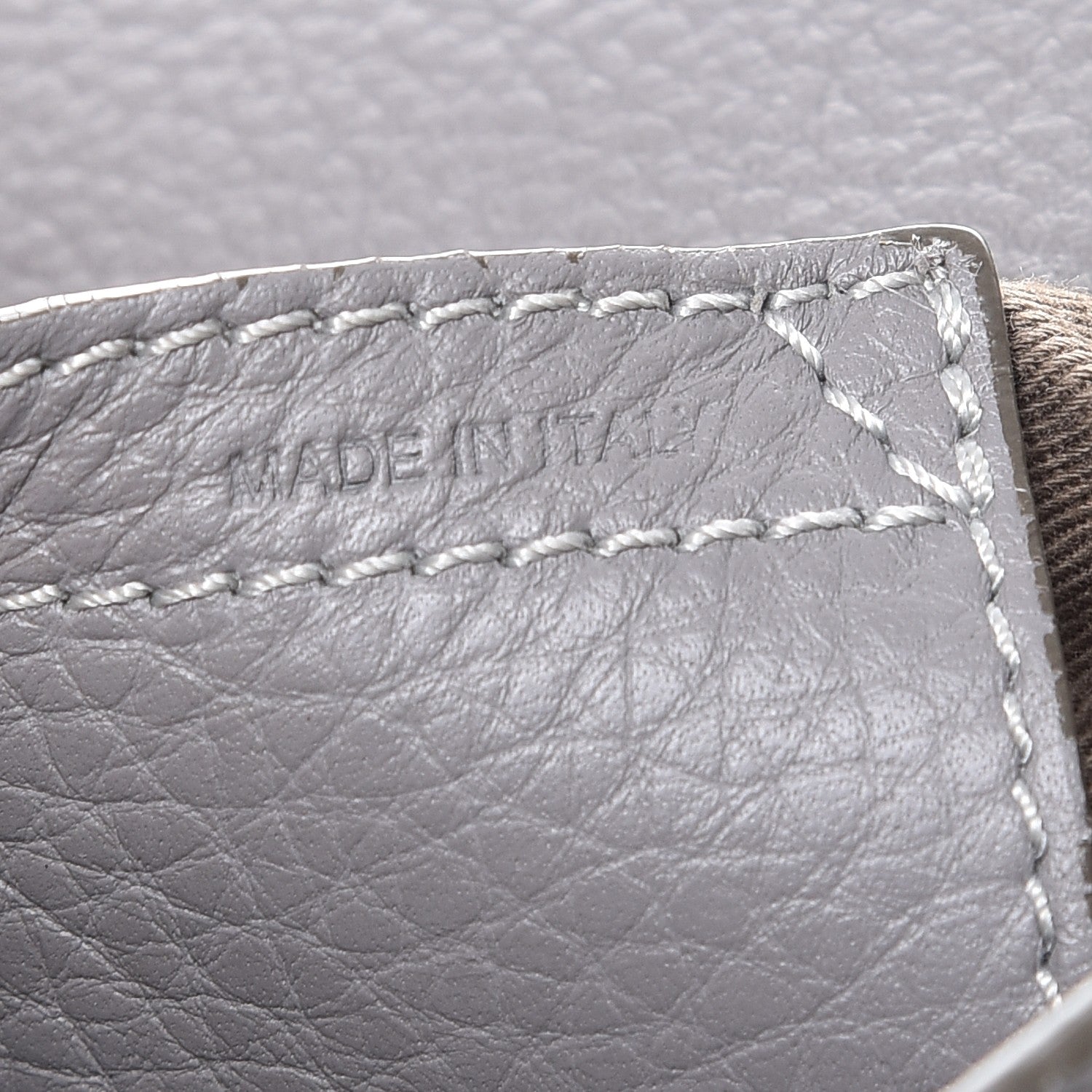 Chloe Calfskin Medium Marcie Round Crossbody Bag Cashmere Grey 8 of 8