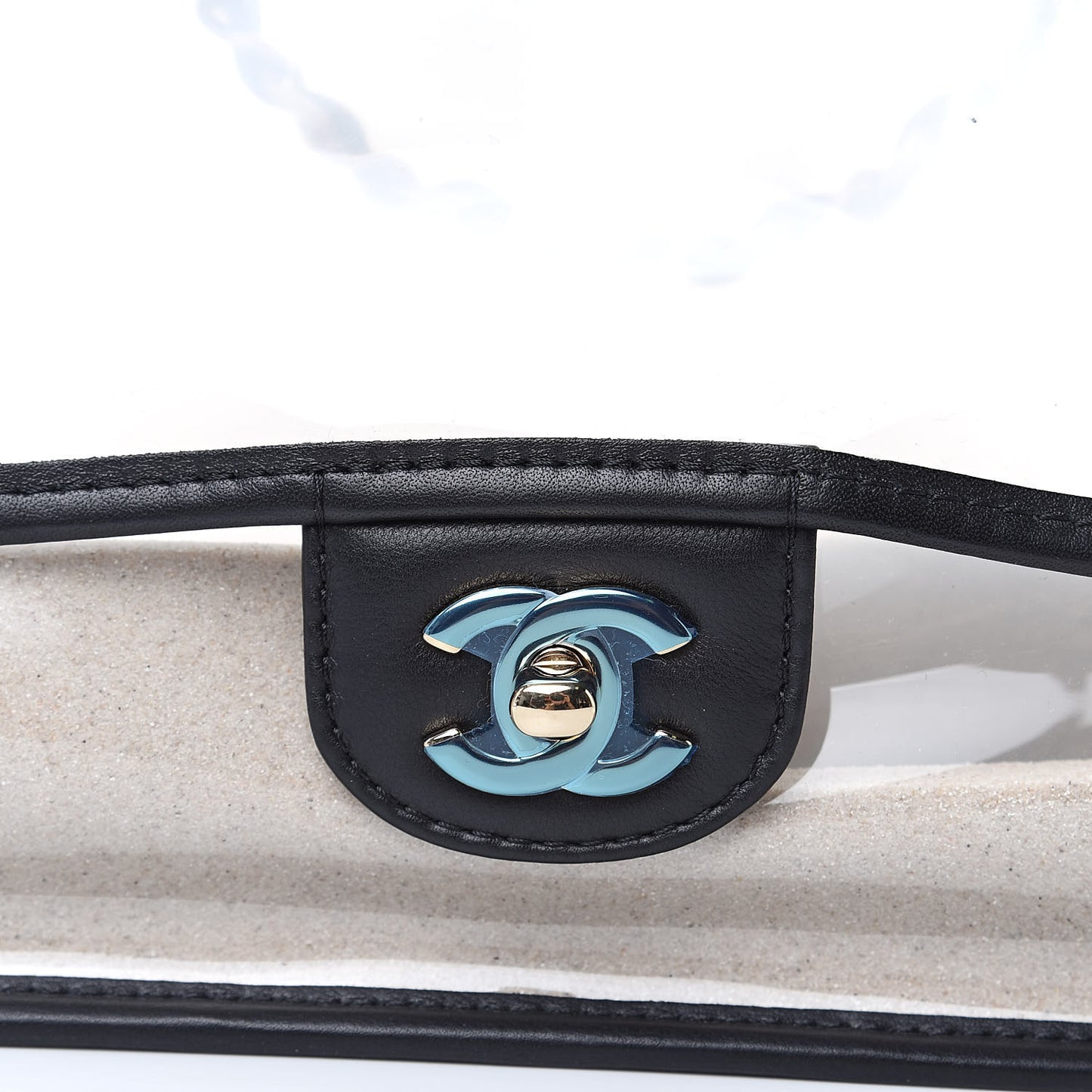 Lambskin PVC Medium Coco Sand Flap Black