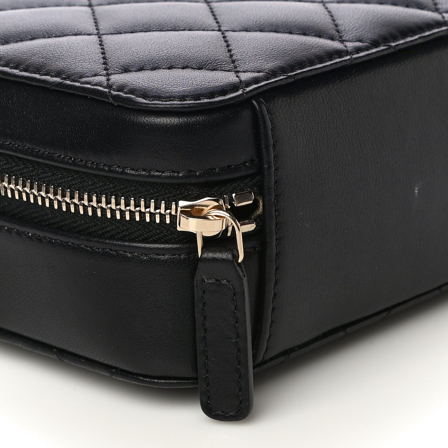 Chanel Lambskin Quilted CC Pearl Crush Camera Case Black 9 of 11