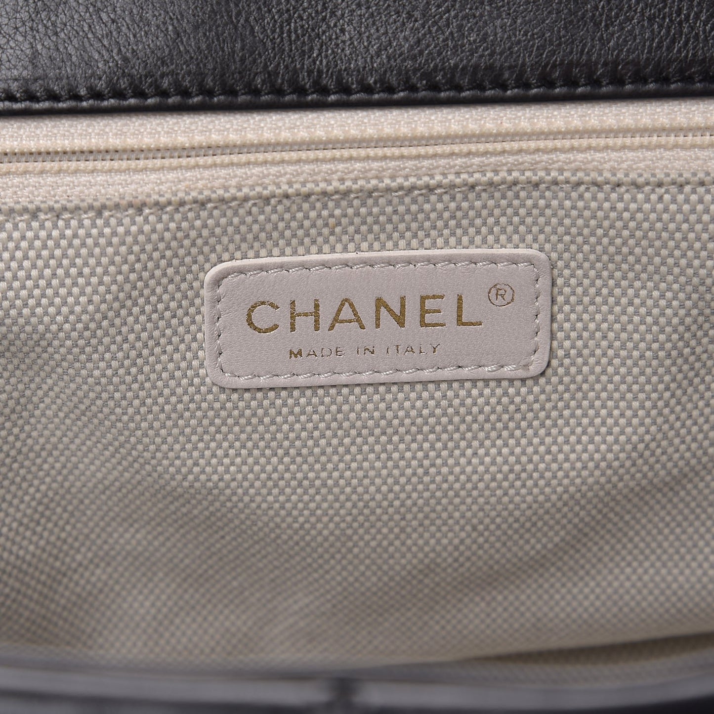 Calfskin Quilted Retro Chain Flap Black