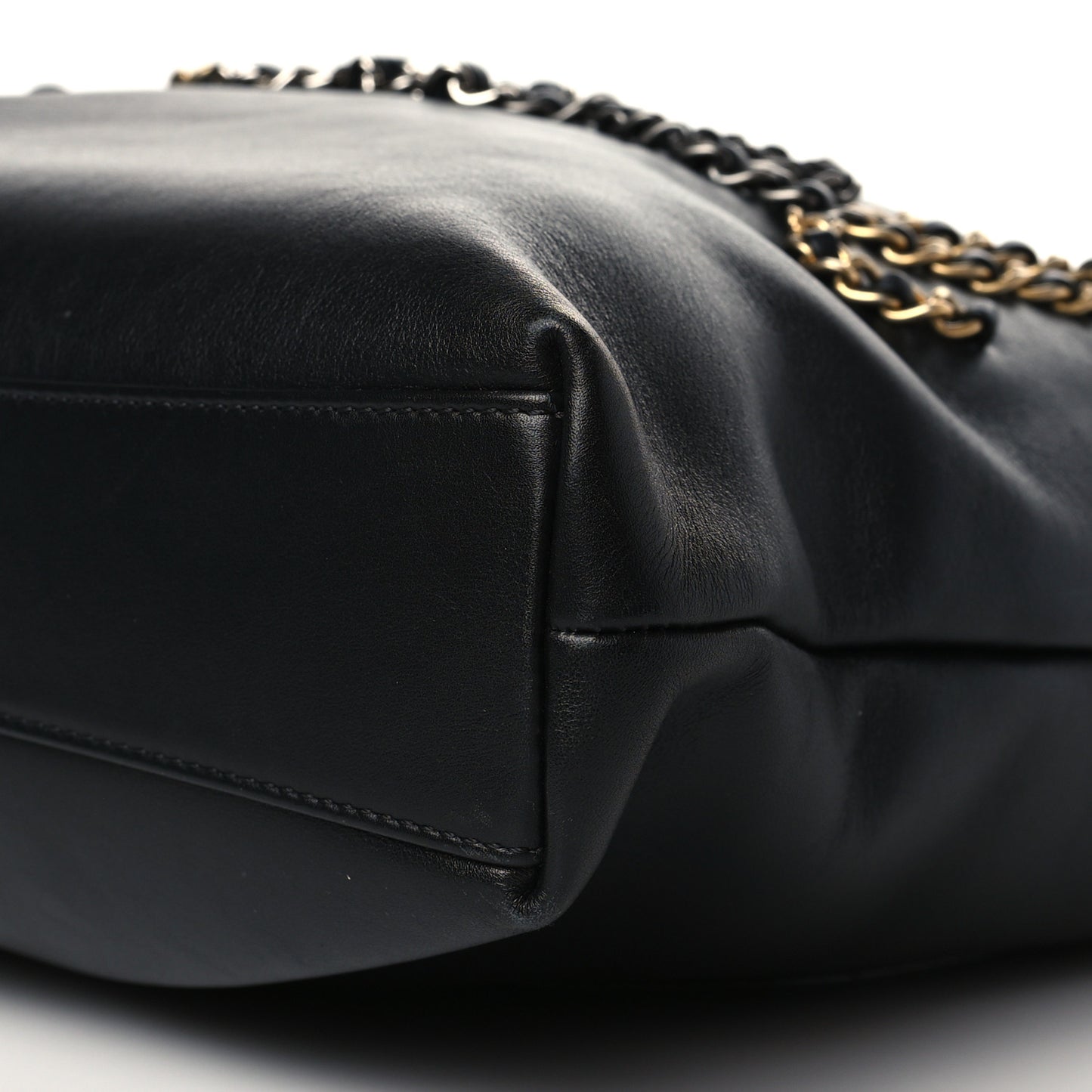 Calfskin Chain 20s Signature Tote Black