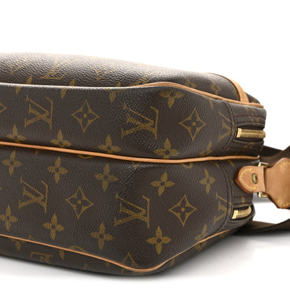 Louis Vuitton Monogram Reporter PM 9 of 10
