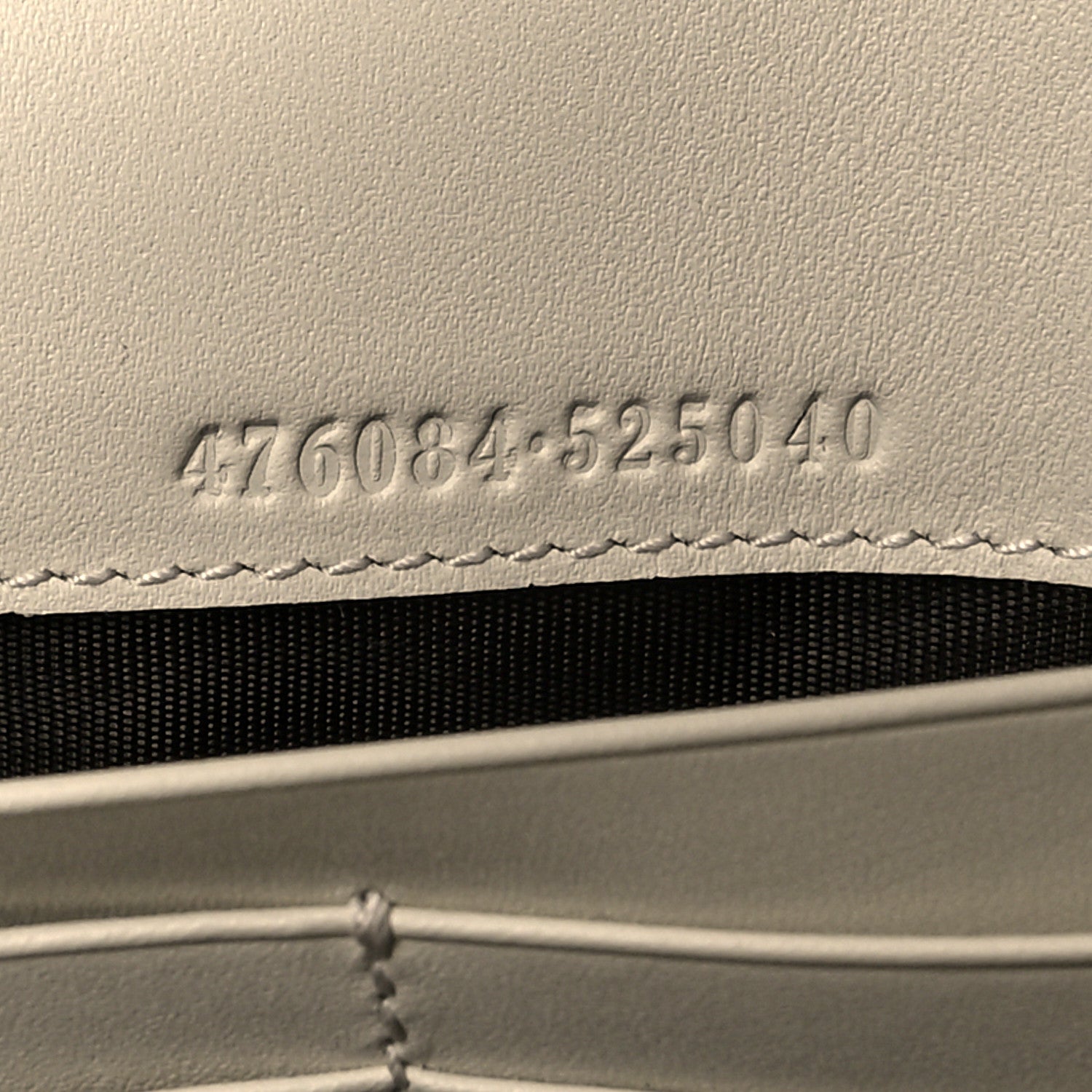 Gucci Calfskin Sylvie Continental Wallet White 6 of 9