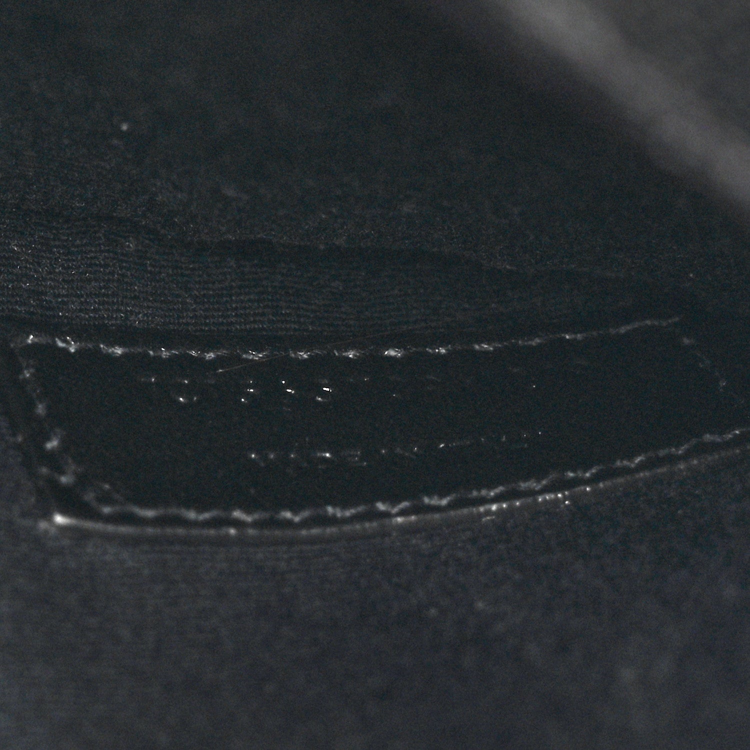 Saint Laurent Grain De Poudre Uptown Pouch Black 7 of 8