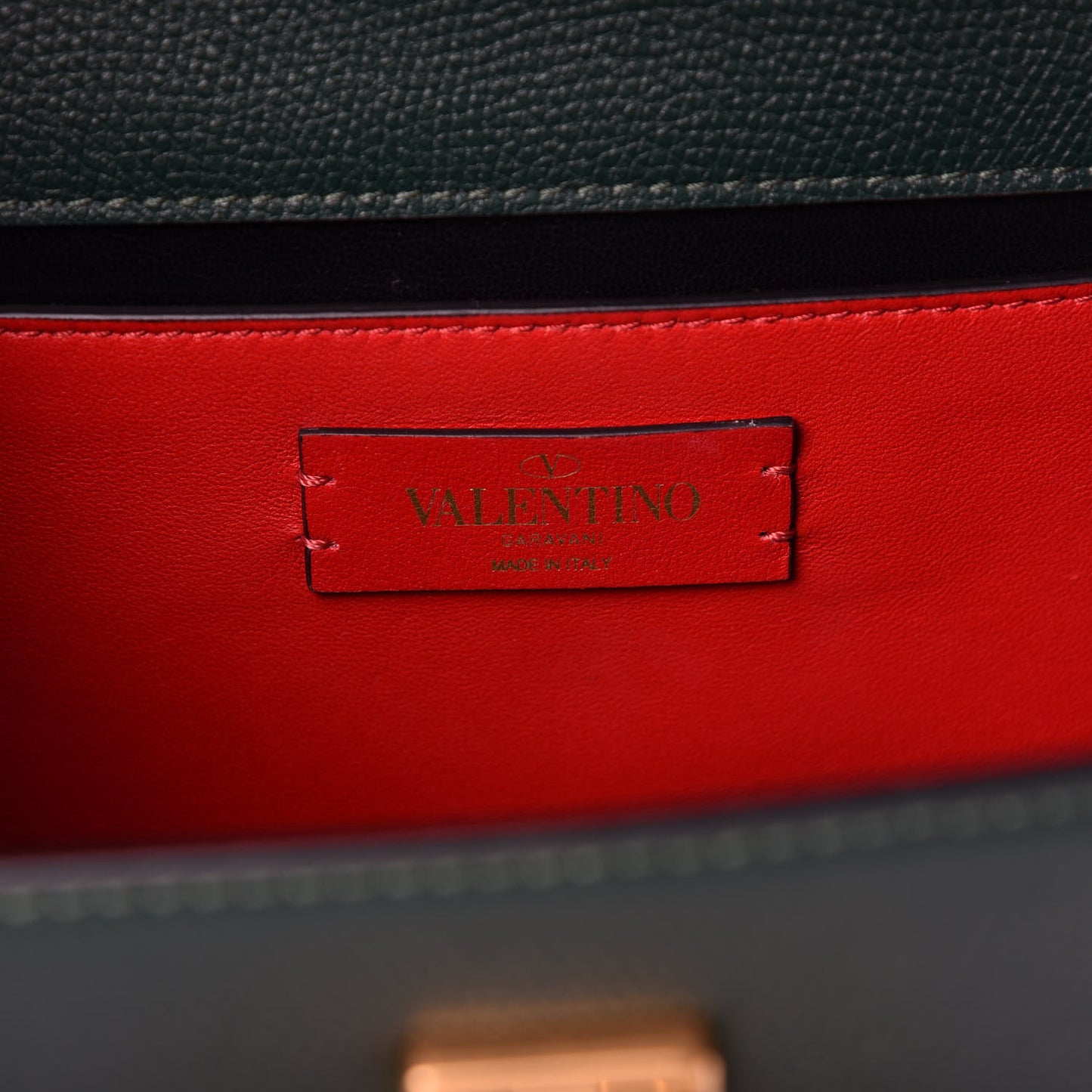 Grainy Calfskin Small VSling Shoulder Bag English Green