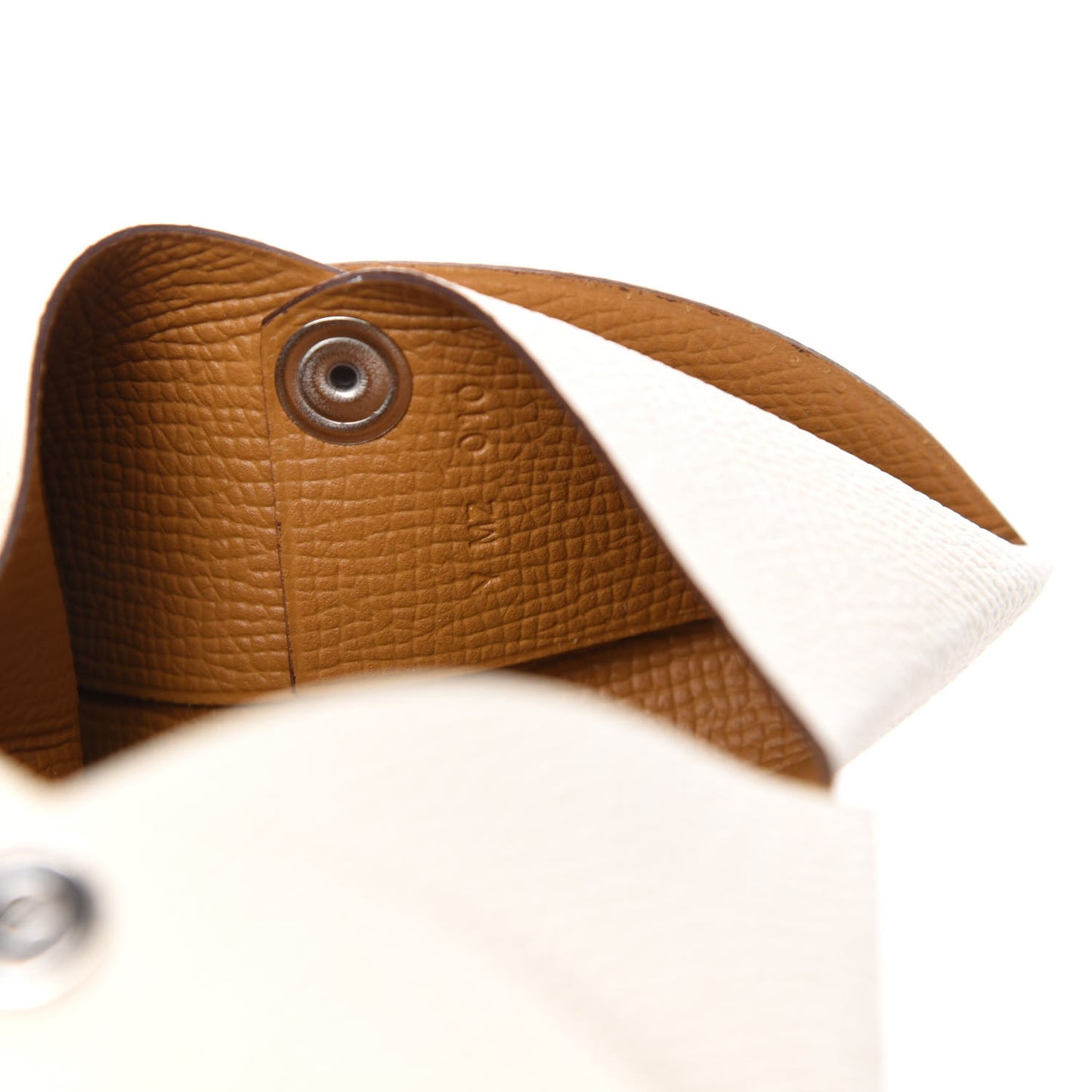 Epsom Verso Calvi Card Case Nata Sesame