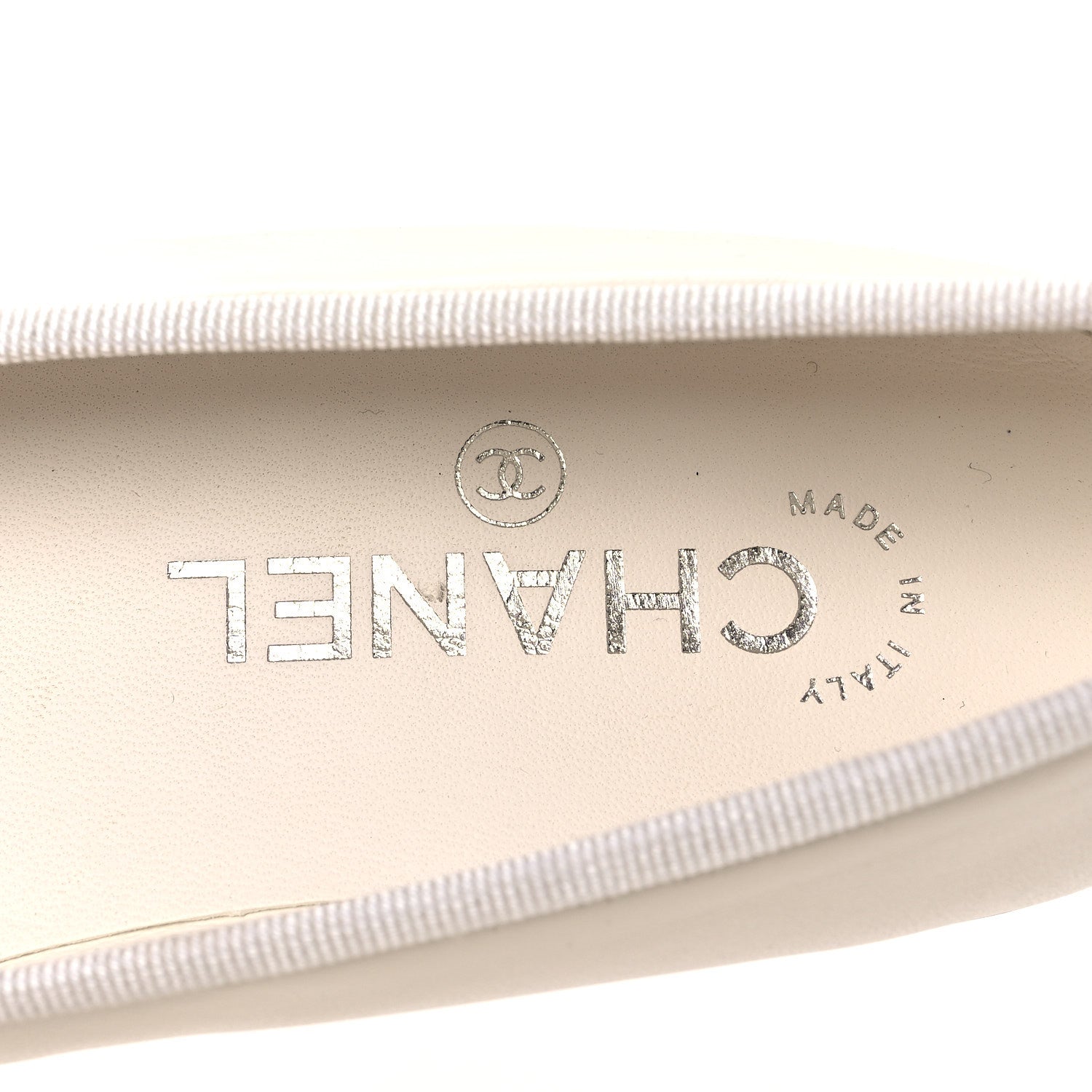 Chanel Lambskin Cap Toe CC Ballerina Flats 35 White Black 9 of 13