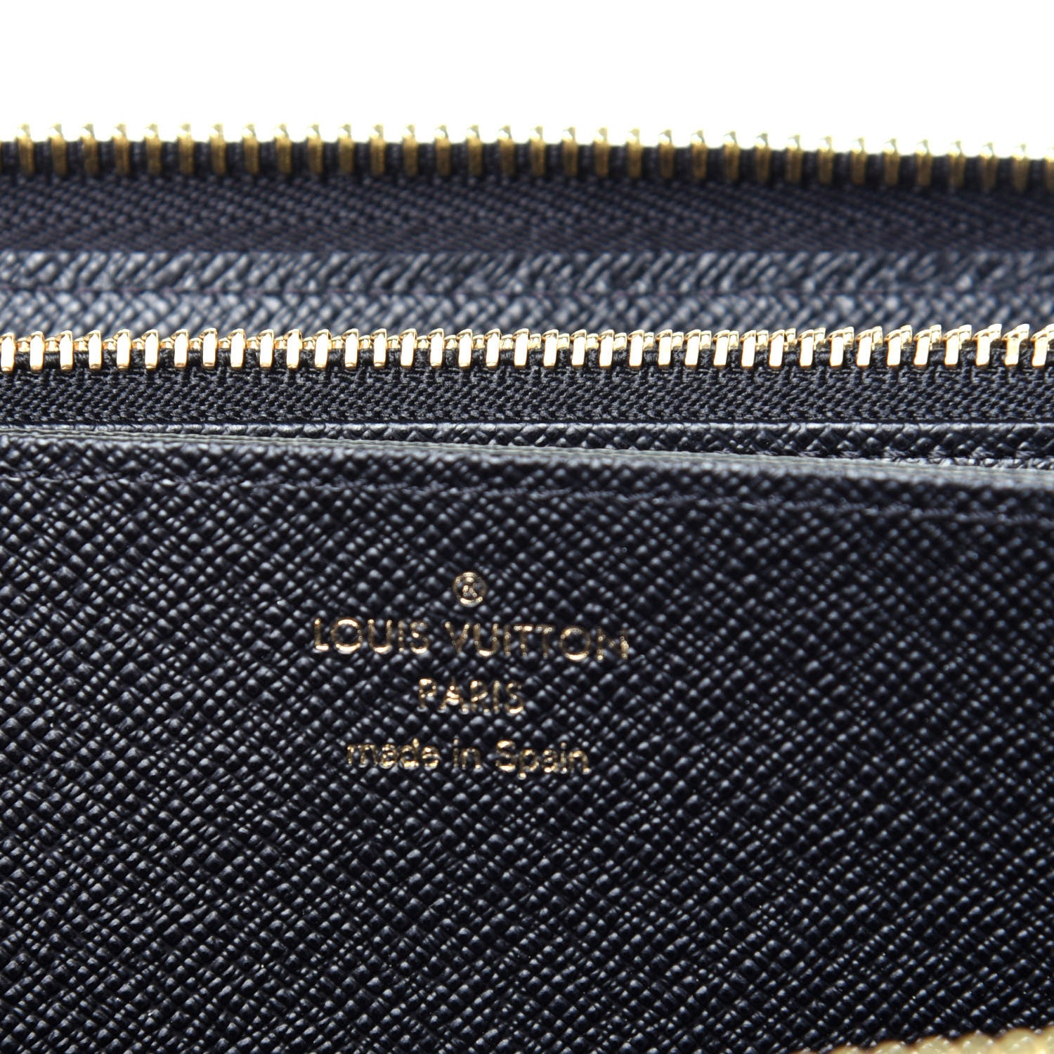 Louis Vuitton Game On Zippy Wallet Black 6 of 6