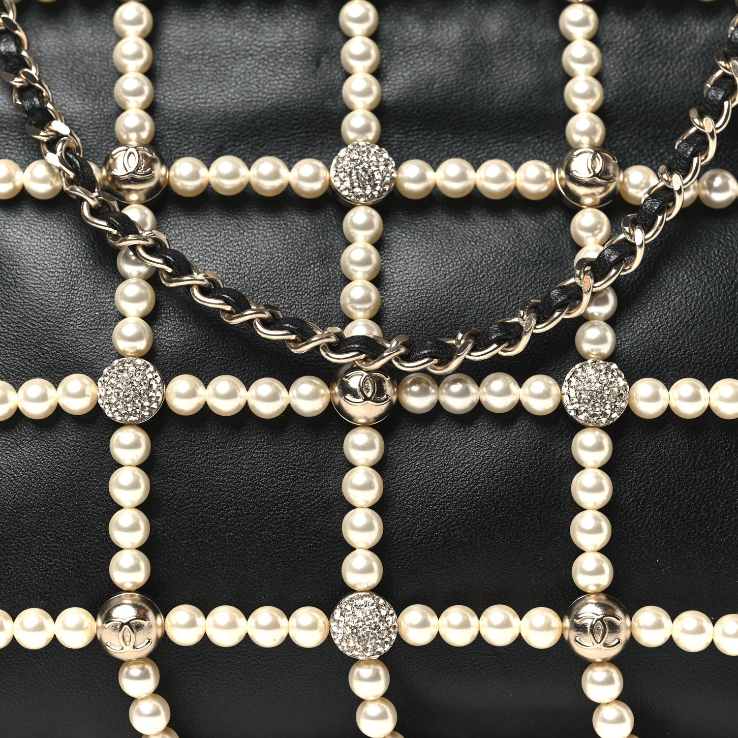 Chanel Lambskin Pearl Frame Shoulder Bag Black 8 of 10