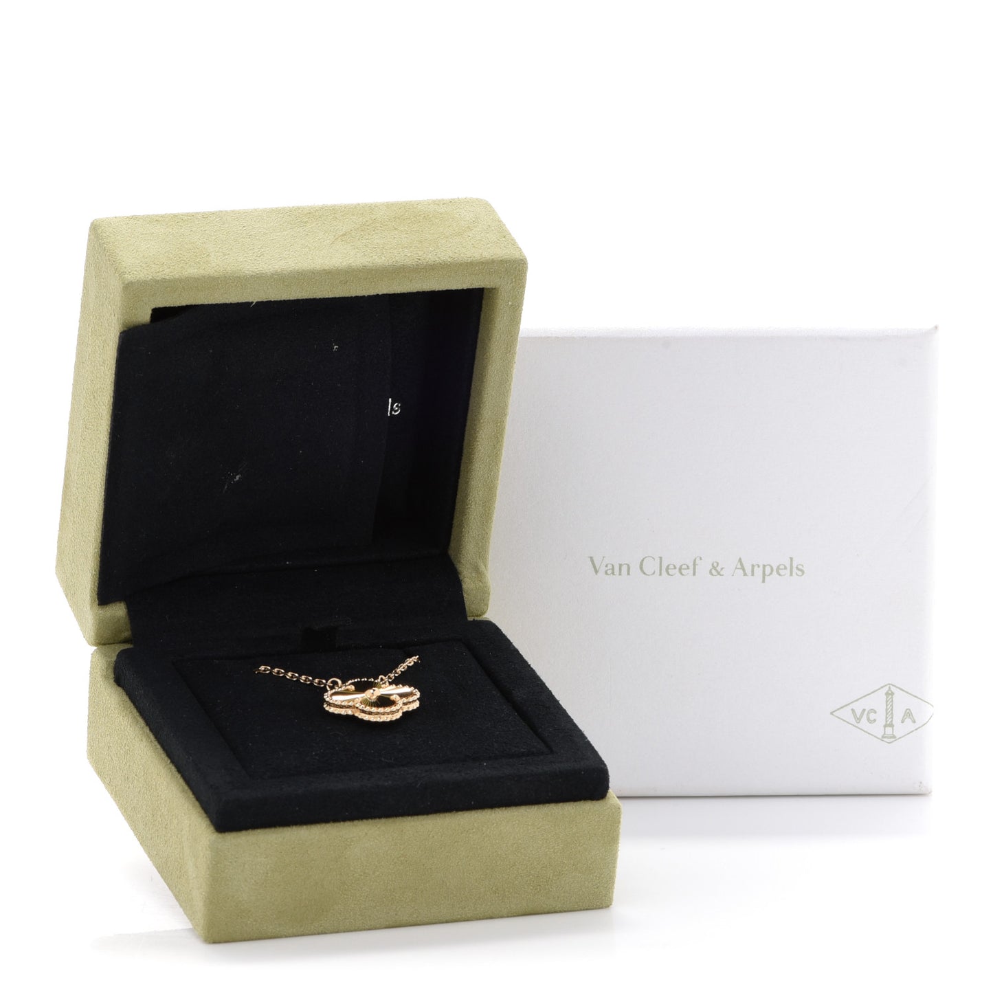 18K Yellow Gold Guilloche Vintage Alhambra Pendant Necklace