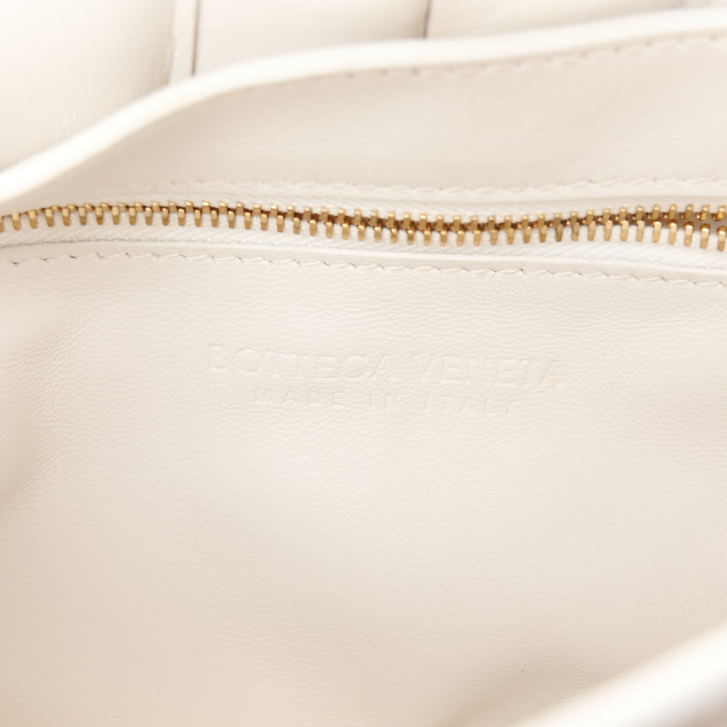 Lambskin Maxi Intreccio Padded Chain Cassette Crossbody Bag White