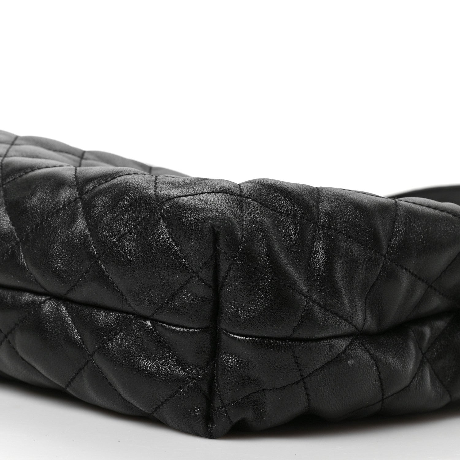 Saint Laurent Lambskin Quilted Maxi Icare Shopping Tote Black 8 of 8