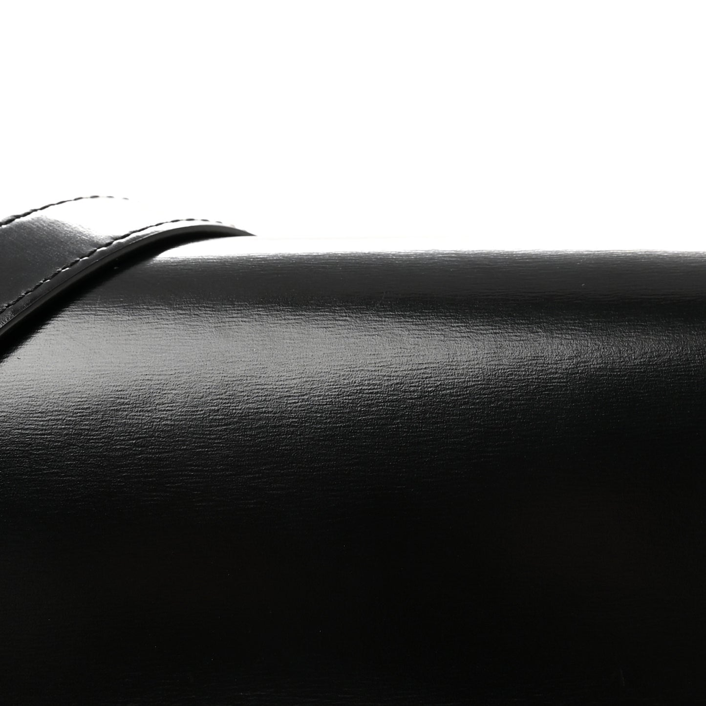 Shiny Calfskin Medium Triomphe Black