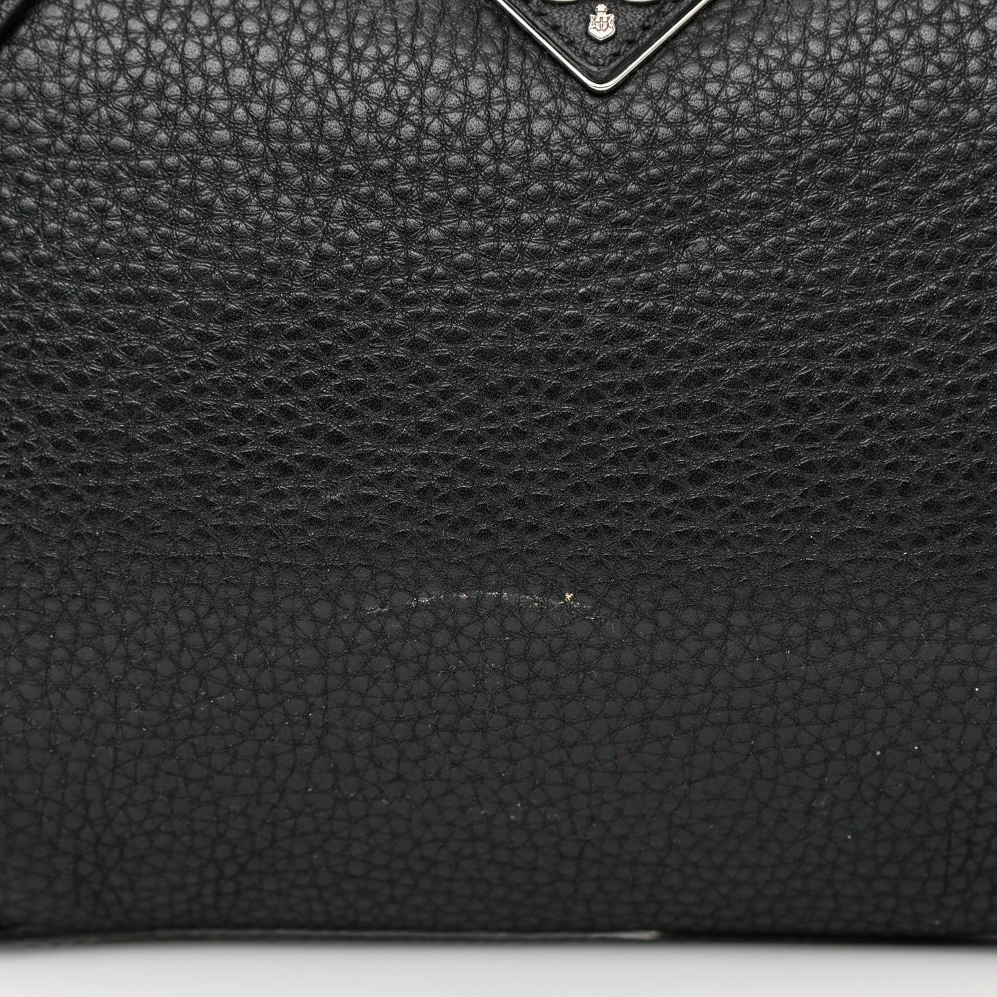 Vitello Daino Crossbody Bag Black