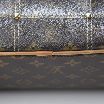 Louis Vuitton Monogram Riveting 16 of 23